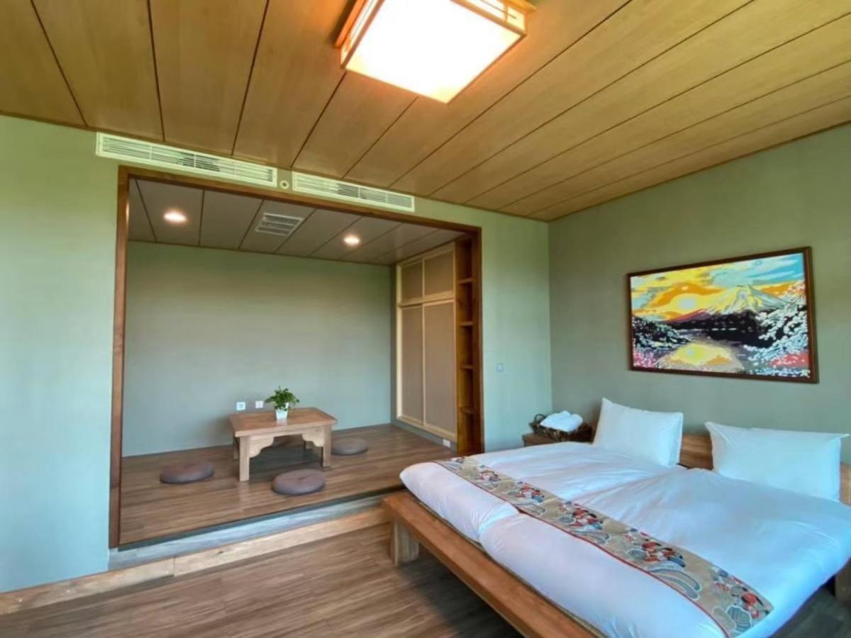 Roaming Cloud Sun Moon Lake B&B Ючи Екстериор снимка